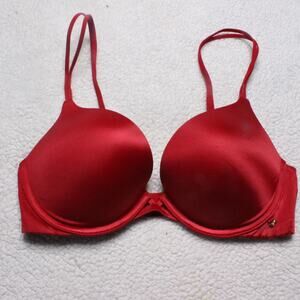 Victoria’s Secret Very Sexy Push-Up Bra 32D Red Satin Underwire
